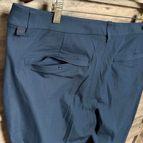 Lululemon Classic Navy Blue Dress Golf Pants Men's 40 Excellent Preworn Conditio - Picture 6 of 11